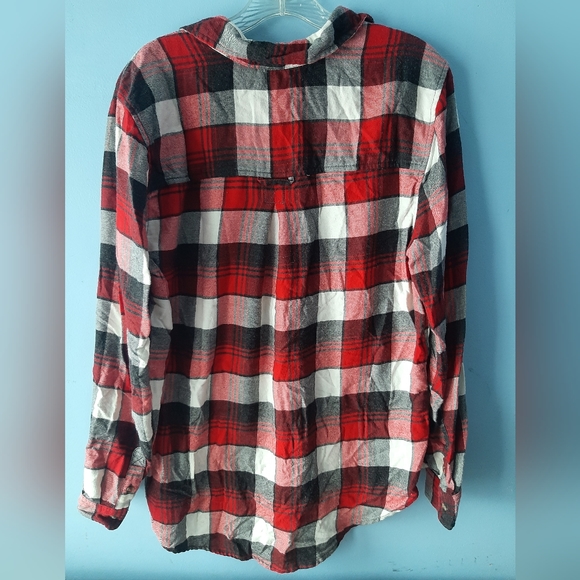 American Eagle Outfitters Plaid flannel Boyfriend Fit - Picture 2 of 6